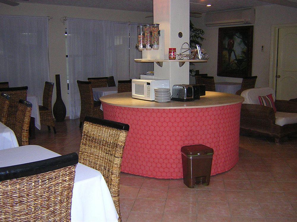 Hotel Playa La Media Luna Isla Mujeres Exterior photo