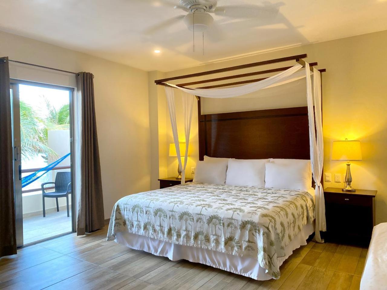 Hotel Playa La Media Luna Isla Mujeres Room photo