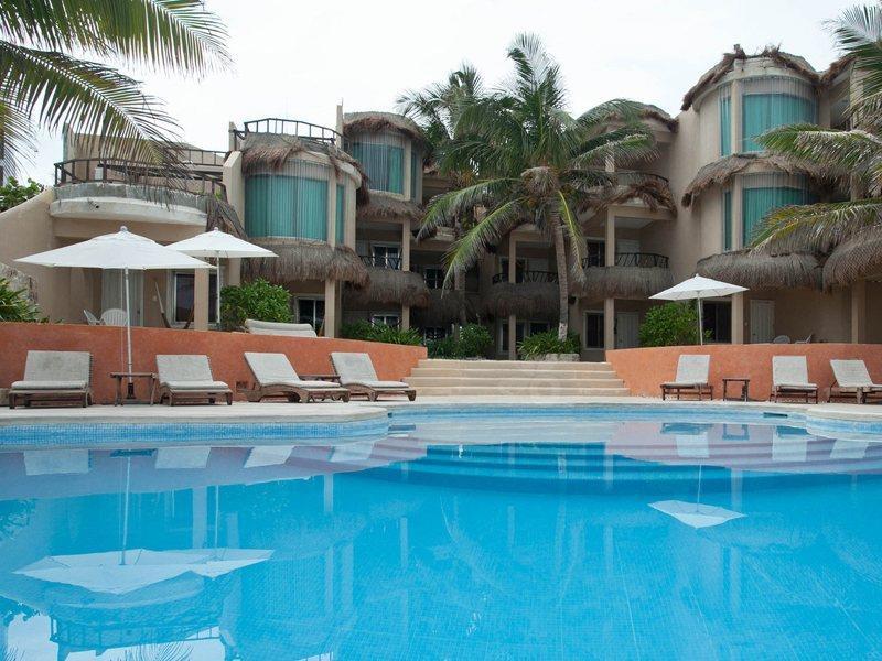 Hotel Playa La Media Luna Isla Mujeres Exterior photo