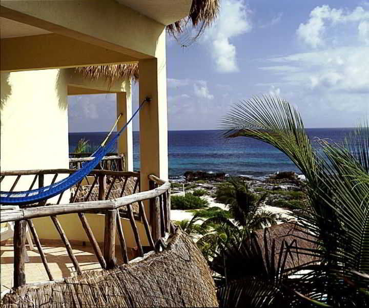 Hotel Playa La Media Luna Isla Mujeres Exterior photo